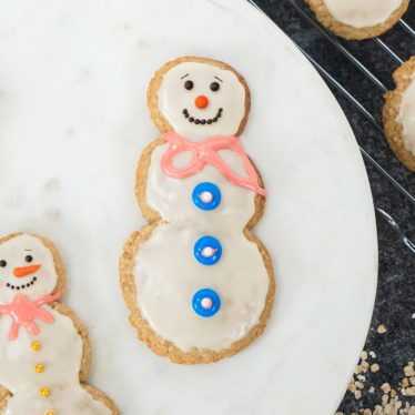 Image of Snowman Oatmeal Cookies Recipe