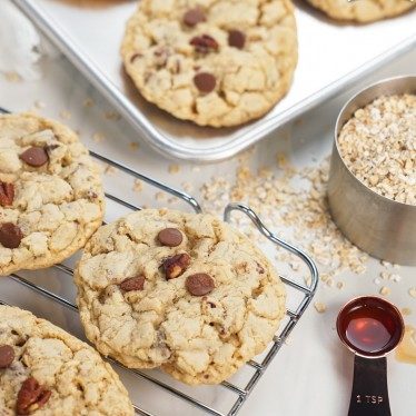 Image of Oatmeal Chocolate Chip Cookies Recipe